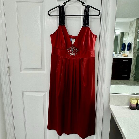 SIMPLY VERA VERA WANG NWT Rust Red Satin Velvet Cocktail Jeweled DRESS Size 12 - Picture 1 of 10